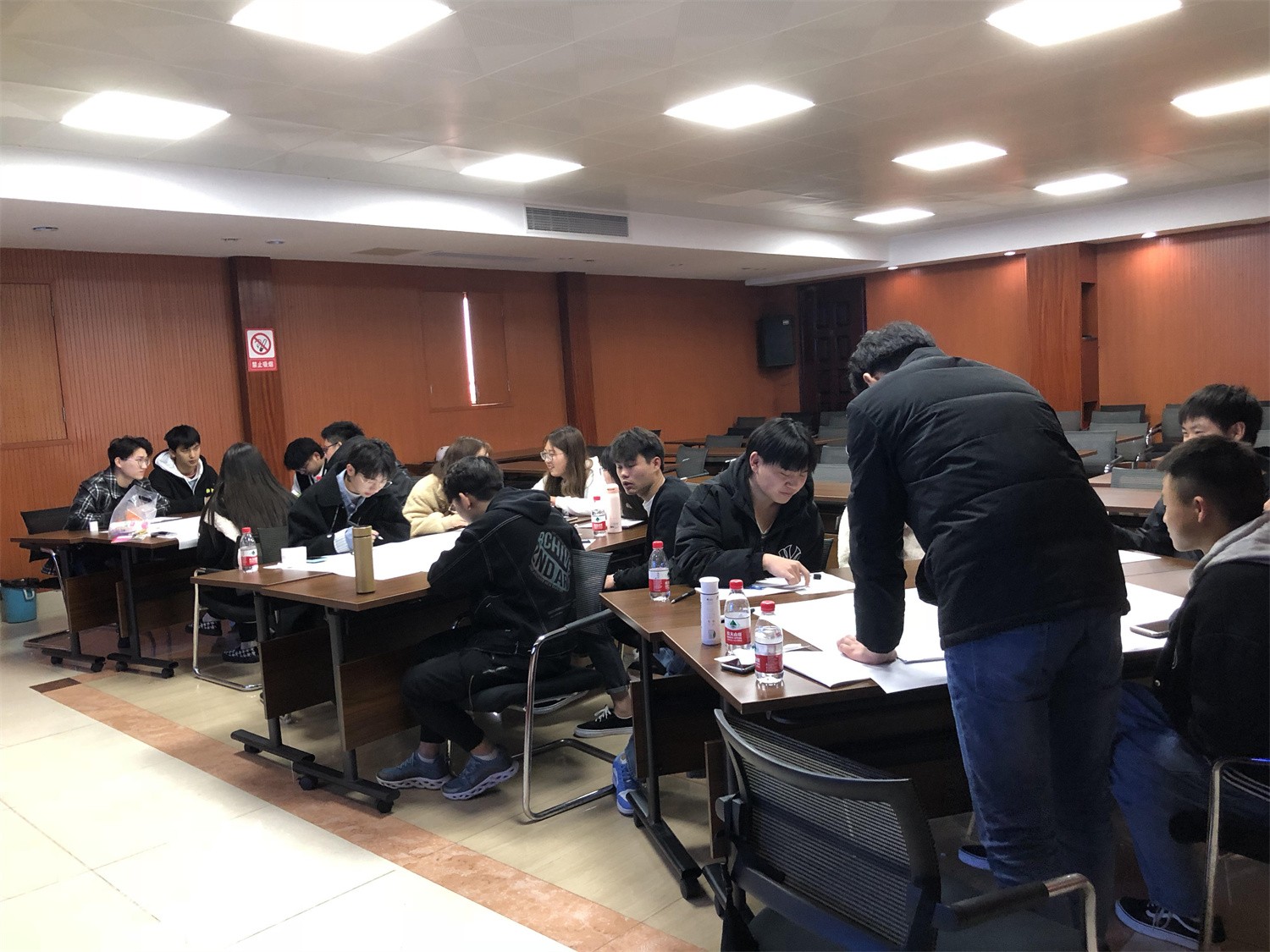 1690876295848481.jpg 2.jpg